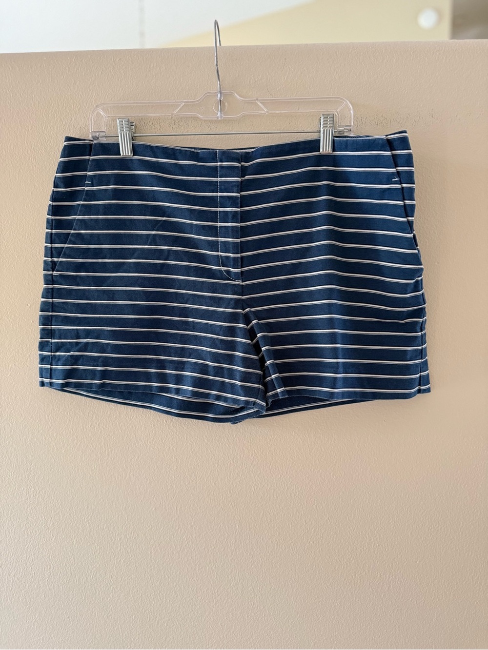 LOFT Women’s Navy & White Striped Cotton Blend Shorts 3.5”